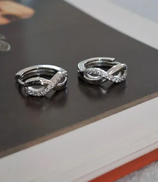 Pendientes Infinito Plata con Circonitas