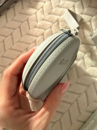 Monedero, funda iphone 16pro max, gloss Rhode Gris