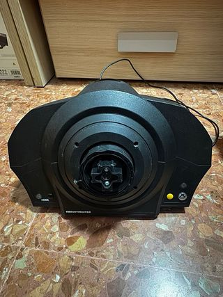 Volante Thrustmaster para Gamer