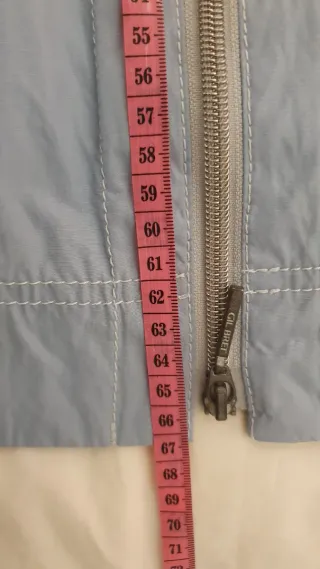 Chaqueta cortavientos azul mujer, de gama premium