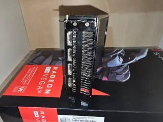 Sapphire RX Vega 56 8GB HBM2 Gráfica