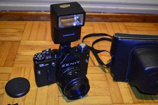 Cámara Zenit 12XP Analógica + Flash