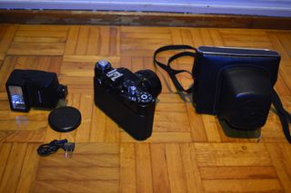 Cámara Zenit 12XP Analógica + Flash