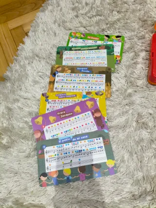 Piano de juguete Yo Aprendo Diset