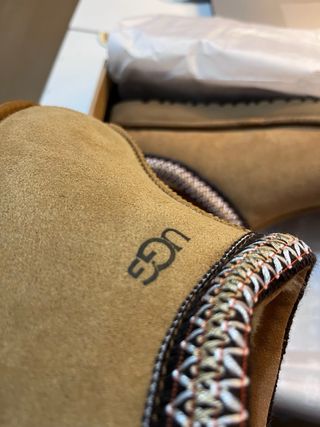 UGG Tasman Talla 44/45 Unisex, son talla 45.