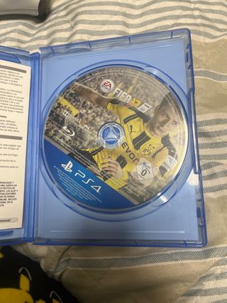 FIFA 17 PS4 (PlayStation 4)