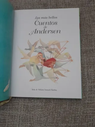 Los más bellos cuentos de Andersen (Spanish Edi...