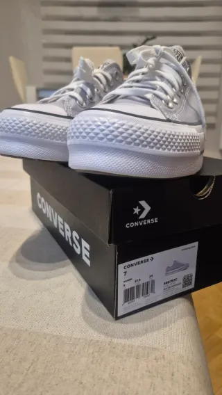 Converse grises talla 37.5