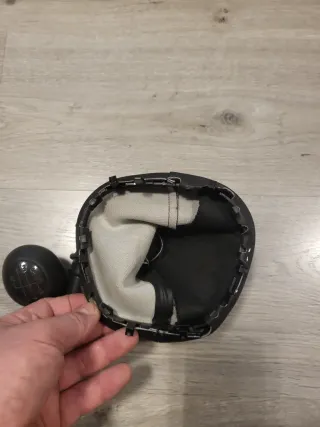 Pomo, funda y guía Renault Trafic III