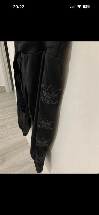 Bermudas Adidas Negras