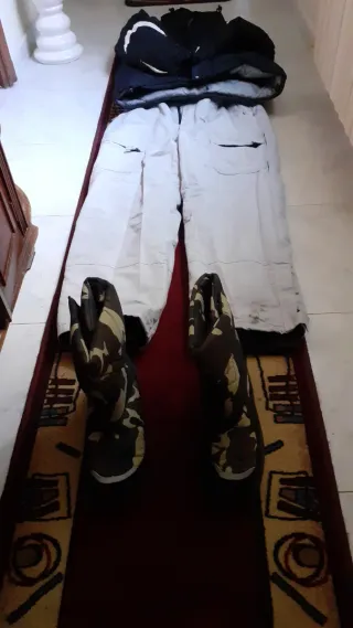 Chaqueta de nieve para hombre, pantalón y botas