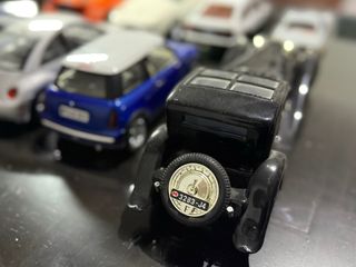 Coches a escala 1/18