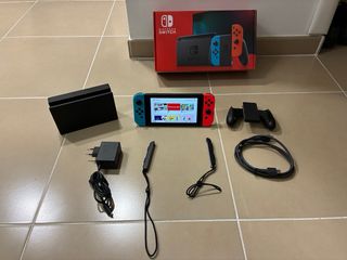 Nintendo Switch Azul/Rojo Neón
