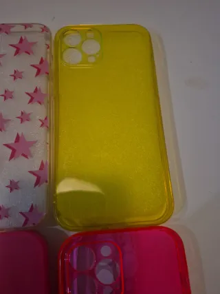 8 custodie per iPhone 12 Pro Max