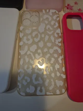 8 custodie per iPhone 12 Pro Max