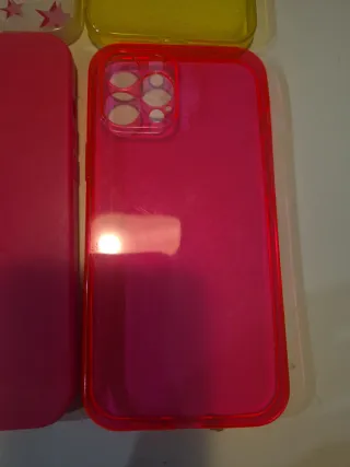 8 custodie per iPhone 12 Pro Max