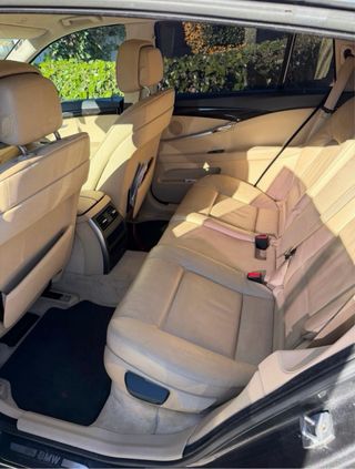 BMW Serie 5 GT 530d Automático – 2011 – Diésel