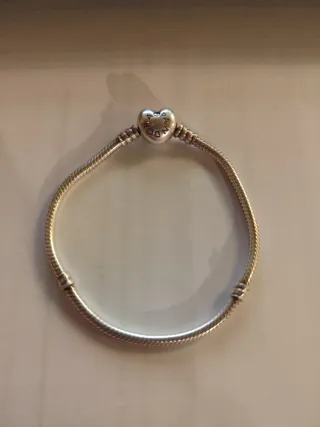 Pulsera Pandora Corazón Plata precio negociable