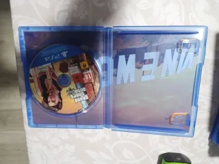 Juego PS4 Grand Theft Auto V