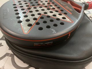 Pala Padel Nox AT10 18K Agustín Tapia