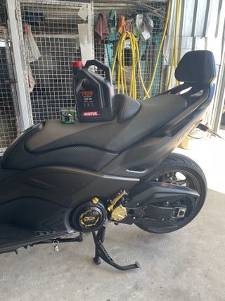 Yamaha Tmax 530