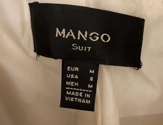 Chaqueta corta tipo tweed de Mango talla M