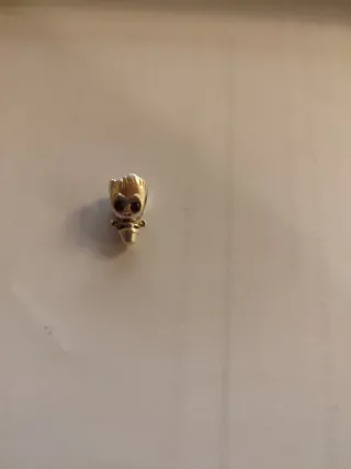 Charm Baby Groot Pandora Dorado PRECIO NEGOCIABLE