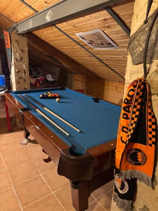 Mesa de billar americano (pool)