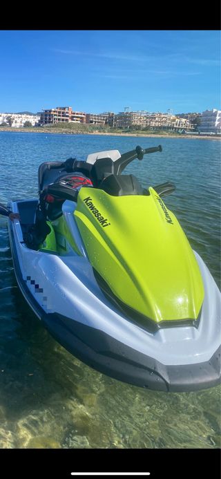 Kawasaki 160STX año 2022.