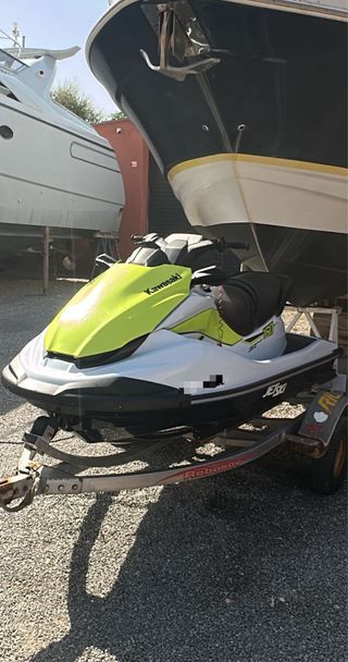 Kawasaki 160STX año 2022.