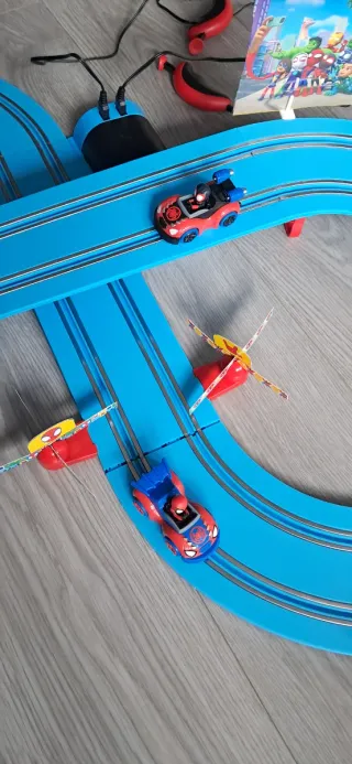 Circuito de Carreras Spidey y sus Amigos