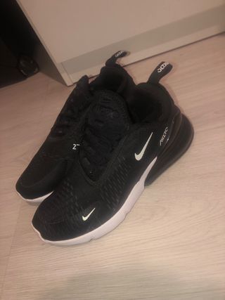 Nike Air Max 270 sin usar