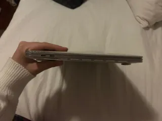 MacBook Pro 13 2020 Intel Core i5 8GB RAM