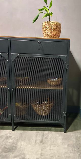 Buffet IKEA FJÄLLBO negro/madera