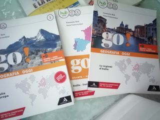 Libri scuola media vendo ottimo prezzo