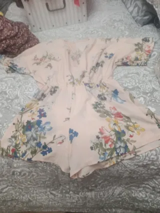 Mono largo tirantes amarillo estampado