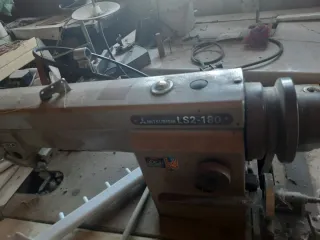 Macchine da cucire industriali