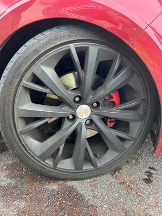 Llantas 208 Gti Peugeot Sport,con gomas