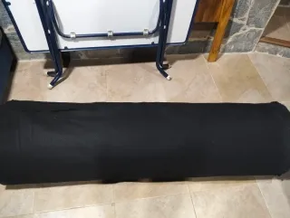 Tela geotextil negra