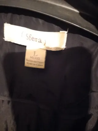 Chaquetón chubasquero negro