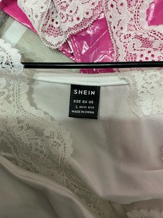 Top blanco encaje manga larga