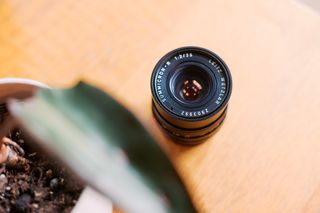 Leica Summicron-R 35mm f/2.0 E55