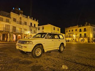 Mitsubishi Montero 1999