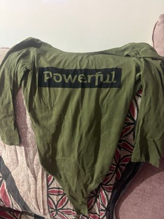 Top negro Lefties con volantes