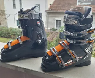 Scarponi da sci neri