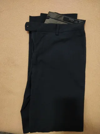 Traje azul + pantalones