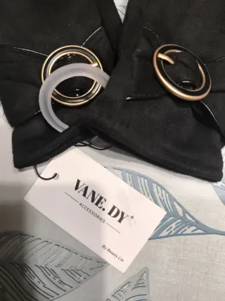 Guanti donna velluto con fibbia dorata