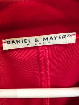 Chaqueta Daniel & Mayer Roja Terciopelo