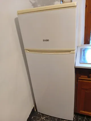 Nevera Combi Svan Blanca