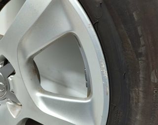 2104297 8k0601025as juego llantas audi a4 ber.